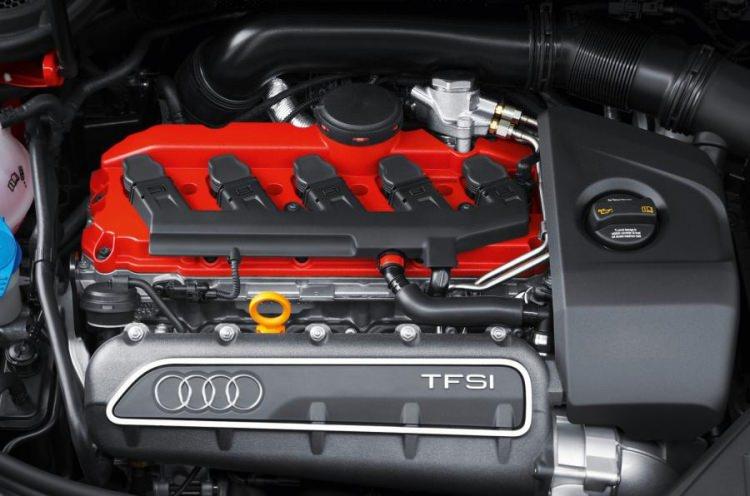 <p><span style="color:#FFA07A"><strong>2.0 - 2.5 LİTRE ARASI EN İYİ MOTOR</strong></span></p>
