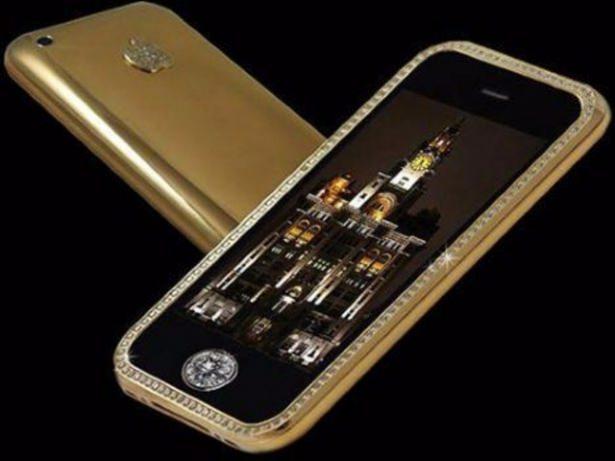 <p><strong>Goldstriker iPhone 3GS Supreme</strong></p>

<p>Goldstriker iPhone 3GS, 3 milyon dolarlık fiyatıyla dünyanın en pahalı cep telefonu. Fiyatı tam 3 milyon dolar!</p>
