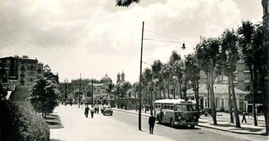 <p>Taksim, Elmadağ önleri</p>
