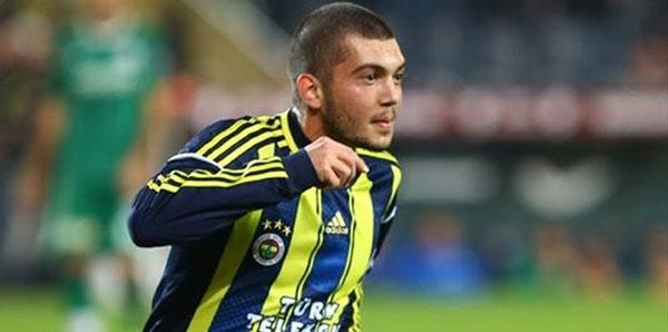 <p><strong>Beykan Şimşek</strong></p>

<p>Geçen sezonu Sivasspor'da kiralık olarak geçiren Beykan Şimşek Aykut Kocaman döneminde de kiralık gönderilecek.</p>
