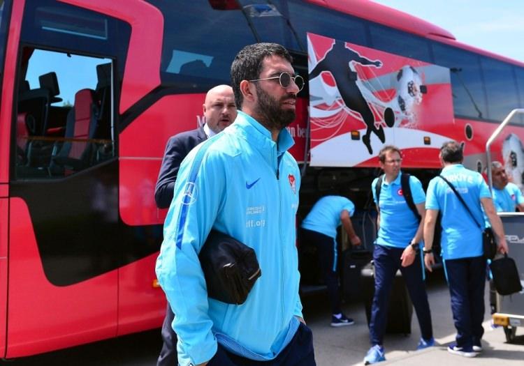 <p><strong>Arda için sosyal medyada yapılan eleştirilerden bazıları şöyle;</strong></p>
