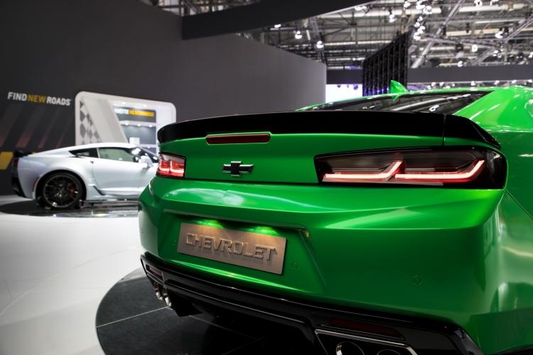 <p>Chevrolet Camaro Track</p>
