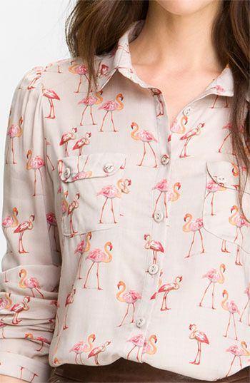 <p>Meyve ve hayvan figürlerinin moda olduğu son yıllarda flamingo deseni de oldukça dikkat çekiyor.</p>
