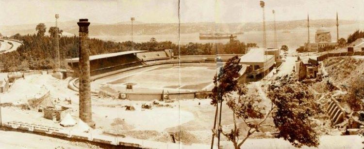 <p>İnönü Stadı (1960'lı yıllar)</p>