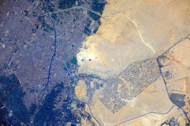 <p>Giza Piramitleri (Mısır)</p>
<p> </p>