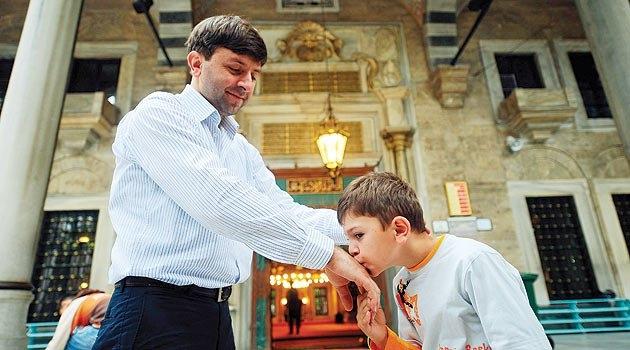 <p><strong>RAMAZAN BAYRAMI</strong><br />
3. GÜN<br />
07 TEMMUZ<br />
PERŞEMBE</p>
