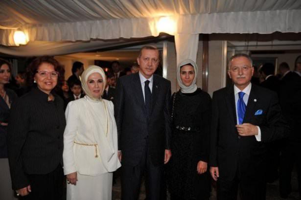 <p>İşte first lady adaylarının kısa öyküleri:</p>
<p> </p>