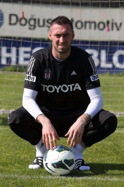 <p>Allan McGregor - Yaşı: 34 - Takımı: Hull City (İngiltere)</p>

<p> </p>
