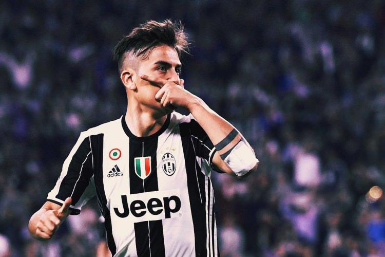 <p>Herkes yaptığı bu gol sevincinin ne anlama geldiğini merak ediyordu. 23 yaşındaki genç oyuncuyubu sevincin anlamıyla anlatmaya başlayalım. Dybala gol sevincinin anlamını şöyle açıklamış; "Gol atınca gladyatör gibi hissediyorum. Bu hareket de bir 'savaşçı maskesini' simgeliyor."</p>