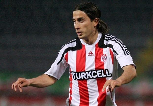 <p><strong>27. SANİYE</strong><br />
<br />
2007-2008 sezonunda Sivasspor-Kasımpaşa maçında Sivassporlu Musa Aydın.</p>
<p> </p>
<p> </p>