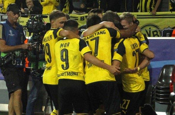 <p>7 - Borussia Dortmund - 112.413</p>
