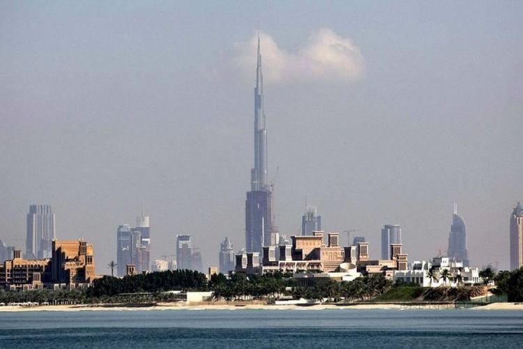 <p>Burj Khalifa (Dubai).</p>
