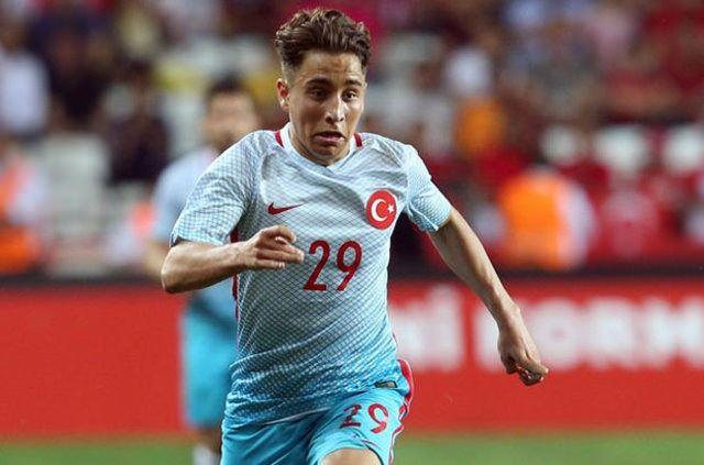 <p>Alman basınında B.Dortmund’un geçtiğimiz günlerde Emre için Nordsjaelland’ın kapısını çalarak 1 milyon Euro’luk teklif yaptığı iddia edilmişti.</p>
<p> </p>