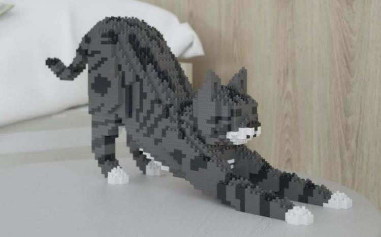 <p><strong>İşte gerçek bir kedi gibi görünen lego heykeller...</strong></p>
