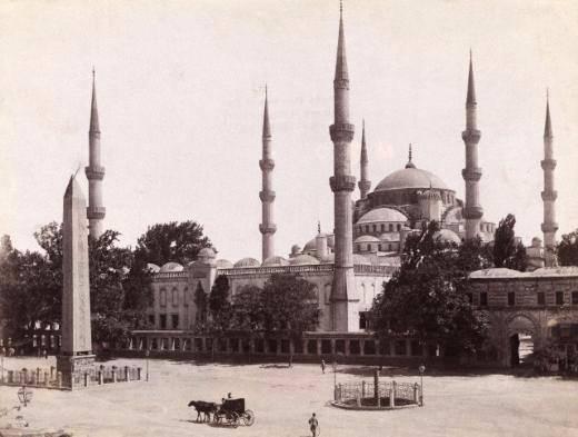 <p>Sultan Ahmet Camii 19. yüzyılın sonları.</p>

<p> </p>
