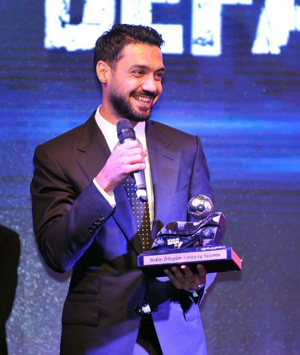<p><strong>Bekir İrtegün</strong></p>

<p> </p>
