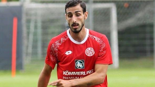 <p>Jose Rodriguez - Mainz<br />
<br />
Mainz'ın Galatasaray'dan bonservisle aldığı Rodriguez adeta pişman etti. 2 lig maçında 5 dakika sahada kaldı ve bu kısa sürede bir de kırmızı kart gördü.</p>
