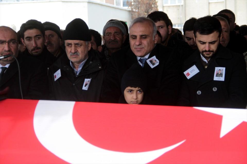 <p>Piyade Uzman Çavuş Ferhat Demir - Bursa<br />
</p>