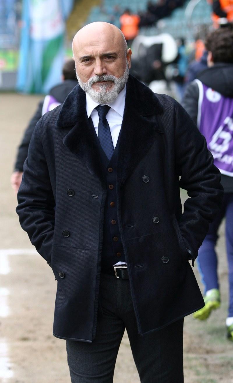 <p><strong>Hikmet Karaman</strong><br />
Çaykur Rizespor - 1.9 milyon TL</p>