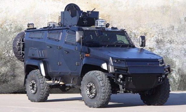 <p><strong>URAL</strong><br />
Otokar firmasının ürettiği bir diğer zırhlı personel taşıyıcı ise Otokal Ural.</p>
<p> </p>