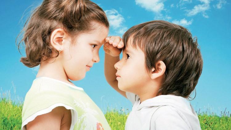 <p><strong>SEVGİ OLMAYAN ORTAMDA ÇOCUK BÜYÜYEMEZ</strong></p>
<p>Kafaya takılan bazı ruhsal problemler, çocukların boylarının yeterince uzayamamasına neden oluyor.</p>