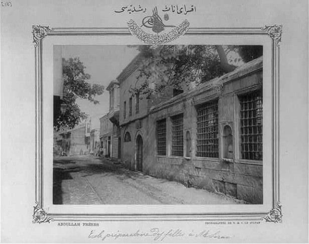 <p>Aksaray İnas Kız Orta Okulu</p>

<p> </p>
