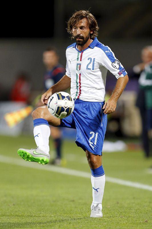 <p>Andrea Pirlo (İtalya)</p>
