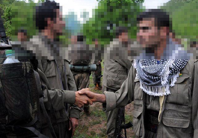 <p>Öcalan dışında farklı üst ve orta pozisyonlardaki örgüt yöneticileri de cinsel istismarlarda bulunmuşlardır. Bu istismara karşı çıkan kadınlar ajan denilerek infaz edilmiştir” denildi.</p>