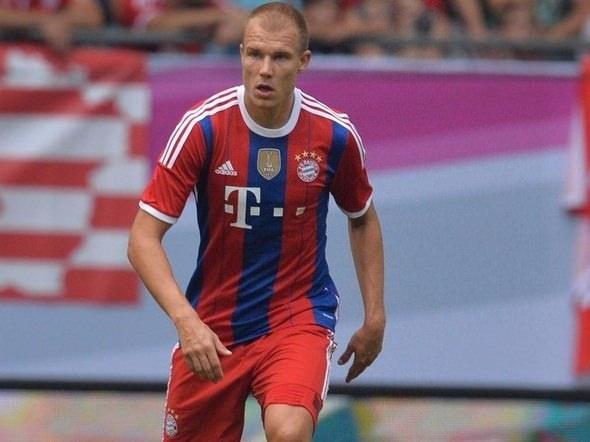 <p><strong>BADSTUBER - BAYERN</strong><br />
<br />
Bayern Münih'te forma giyen 27 yaşındaki Holger Badstuber, Bayern Münih'te forma şansı bulma ihtimalinin düşük olması nedeniyle Beşiktaş'ta oynamaya sıcak baktığı iddia ediliyor. Oyuncu ile Manchester City de ilgileniyor.</p>