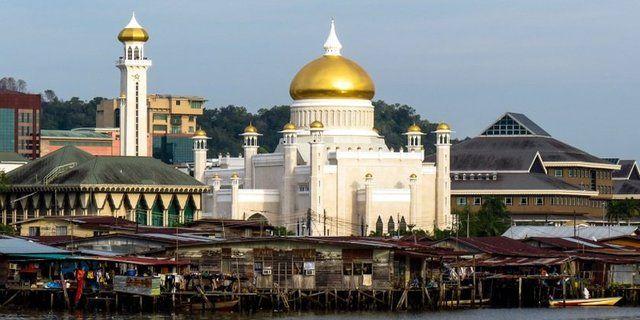 <p>Karasal Alan km²<br />
Brunei<br />
5.265</p>
