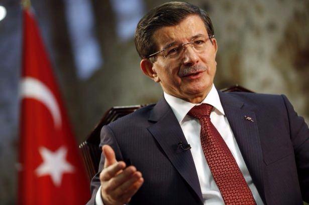 <p>Ahmet Davutoğlu</p>
