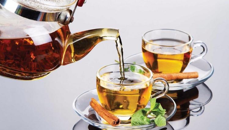 <p>Doğru bitki karışımından hazırlanan bir çay ya doğrudan uyutucu ya da yatıştırıcı ve duyguları stabilize edici etki gösterir.</p>
