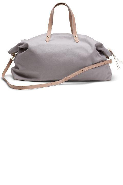 <p><strong>Cuyana</strong></p>

<p>$ 175 </p>
