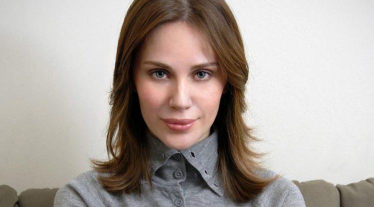<p>Demet Şener - 40</p>
