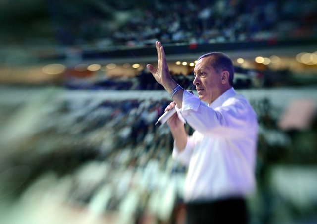 <p>30 Eylül 2012, 4. Olağan Büyük Kongre</p>
<p> </p>