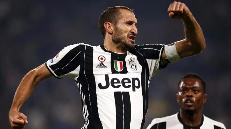 <p>66</p>

<p>Giorgio Chiellini 32</p>

<p>Juventus</p>
