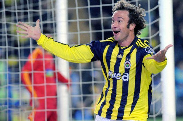 <p>Diego Lugano - Yaşı: 35 - Takımı: Sao Paulo (Brezilya)</p>