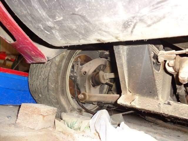 <p>İşte 34 yıl garajda kalan BMW M1'den görüntüler ve garajdan çıktığındaki son hali...</p>