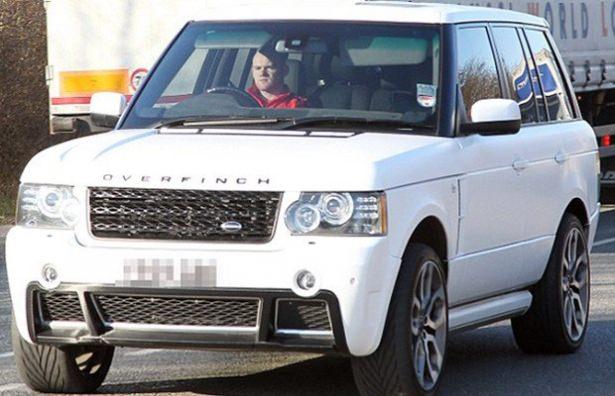 <p><span style="color:rgb(253, 253, 253)">Wayne Rooney</span></p>

<p><span style="color:rgb(253, 253, 253)">Range Rover</span></p>
