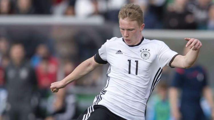 <p>PHILIPP OCHS (YAŞ: 19) | Kulüp: Hoffenheim | Uyruk: Almanya | Position: Orta saha</p>
