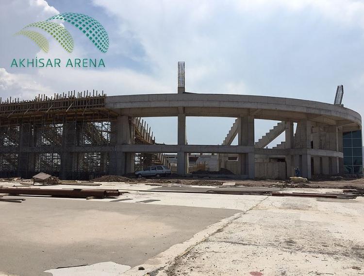 <p>Yeni Akhisar Stadı<br />
​Kapasite: 12.000</p>
