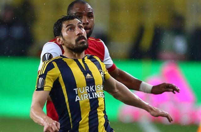 <p>Şener Özbayraklı - 76</p>
