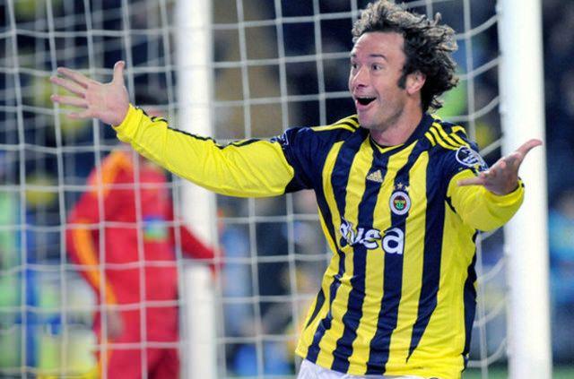 <p>Diego Lugano - Yaşı: 35 - Takımı: Sao Paulo (Brezilya)</p>