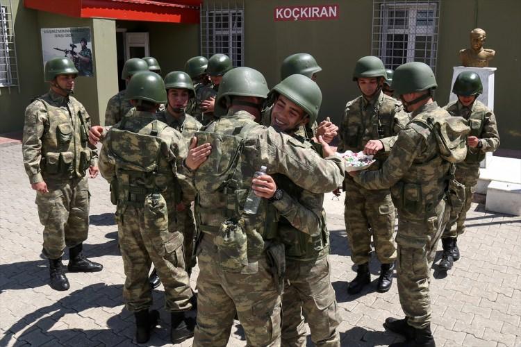 <p>Bölgede iklim şartlarının özellikle kışın çok ağır olduğunu anımsatan Özcan, şunları kaydetti:</p>
<p> </p>