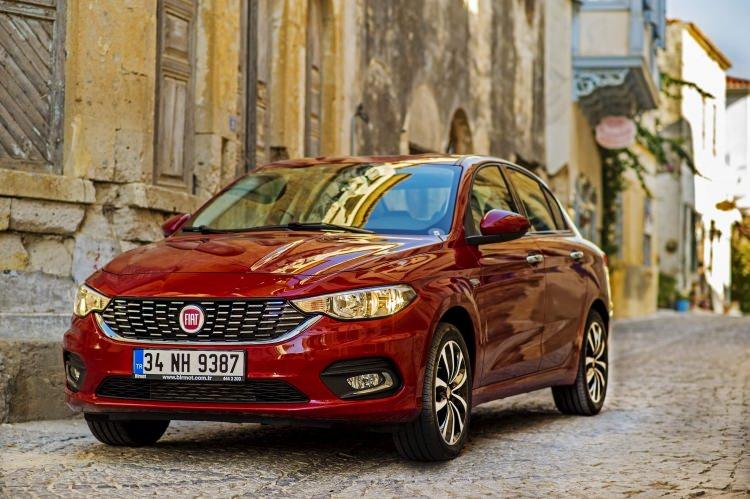 <p><span style="color:#FFA07A"><strong>FİAT</strong></span></p>
<p><strong>EGEA </strong><strong>1.6 Dizel Manuel Sedan Urban</strong></p>
<p>ESKİ FİYAT: 75.400<br />
YENİ FİYAT: 78.000</p>