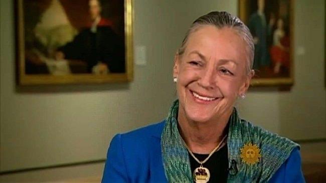 <p>ABD kökenli olan Alice Walton'un serveti 32.3 milyar dolardır.</p>
<p> </p>