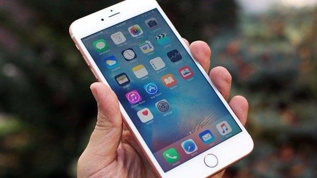 <p>Çin: 32 GB iPhone 7  5388 yuan (2387 TL)</p>

<p> </p>
