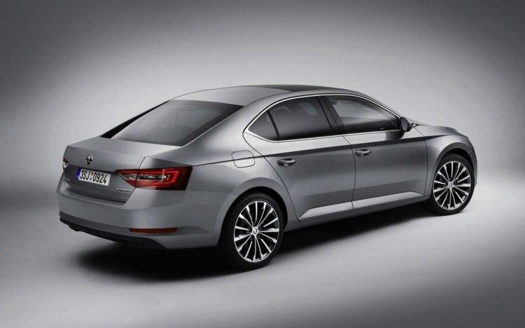 <p>Skoda Superb</p>

