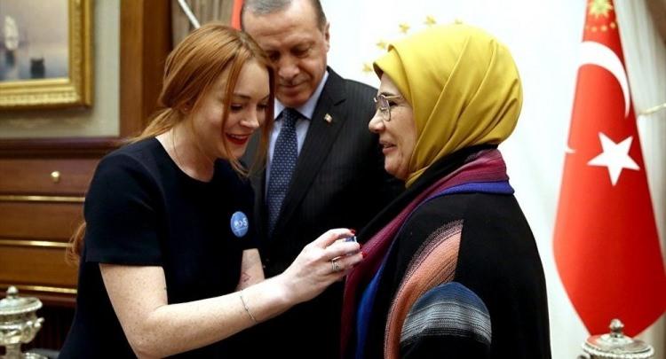 <p><strong>​</strong>ABD'li oyuncu Lindsay Lohan Türkiye'ye geldi.</p>

