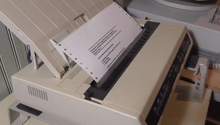 <p>Dot matrix yazıcı</p>

<p> </p>
